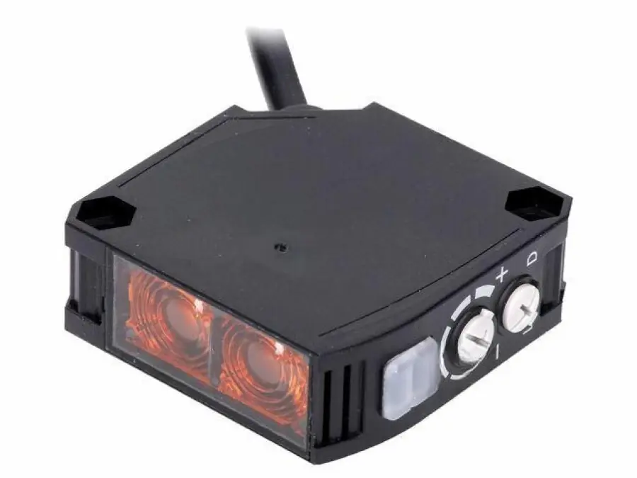 Najlepsza cena Czujnik: fotoelektryczny Zasięg: 2,5m PNP E3JK‑DP11 2M